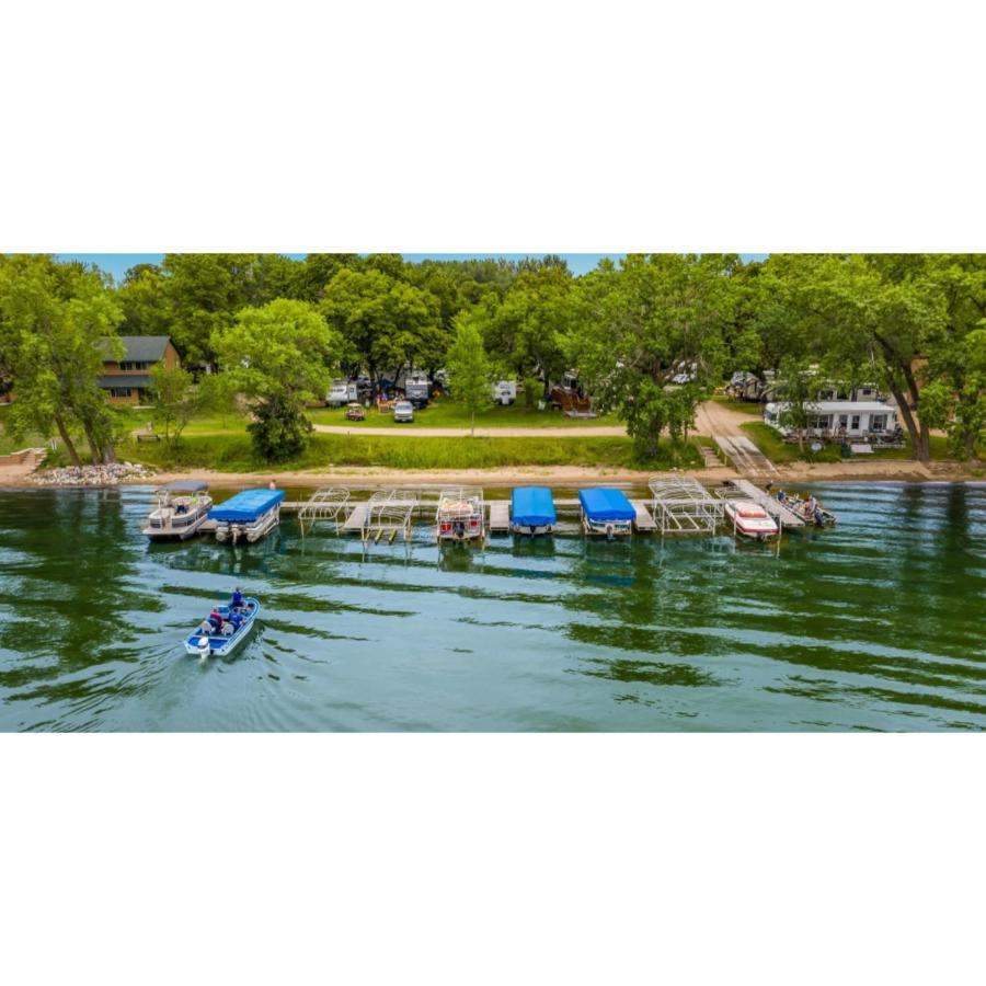 Canary Beach Resort Glenwood 外观 照片